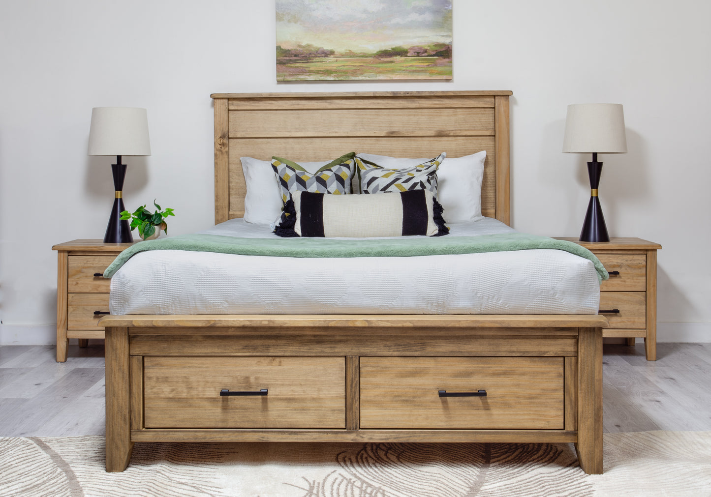 Hazel Bed w/ Footboard Storage - King