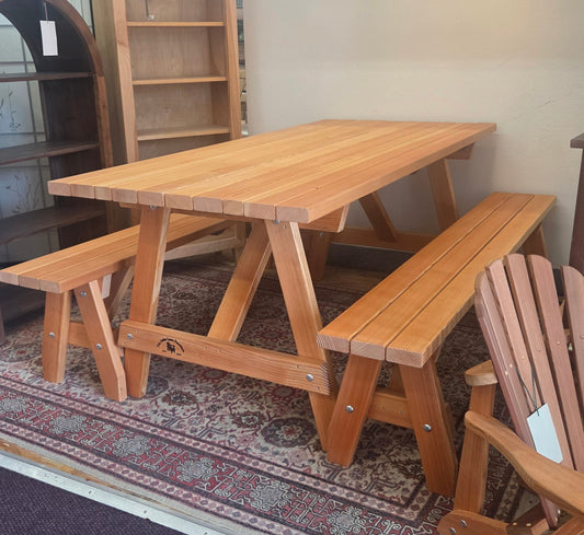 Vertical Grain Picnic Table + Two Bench Set