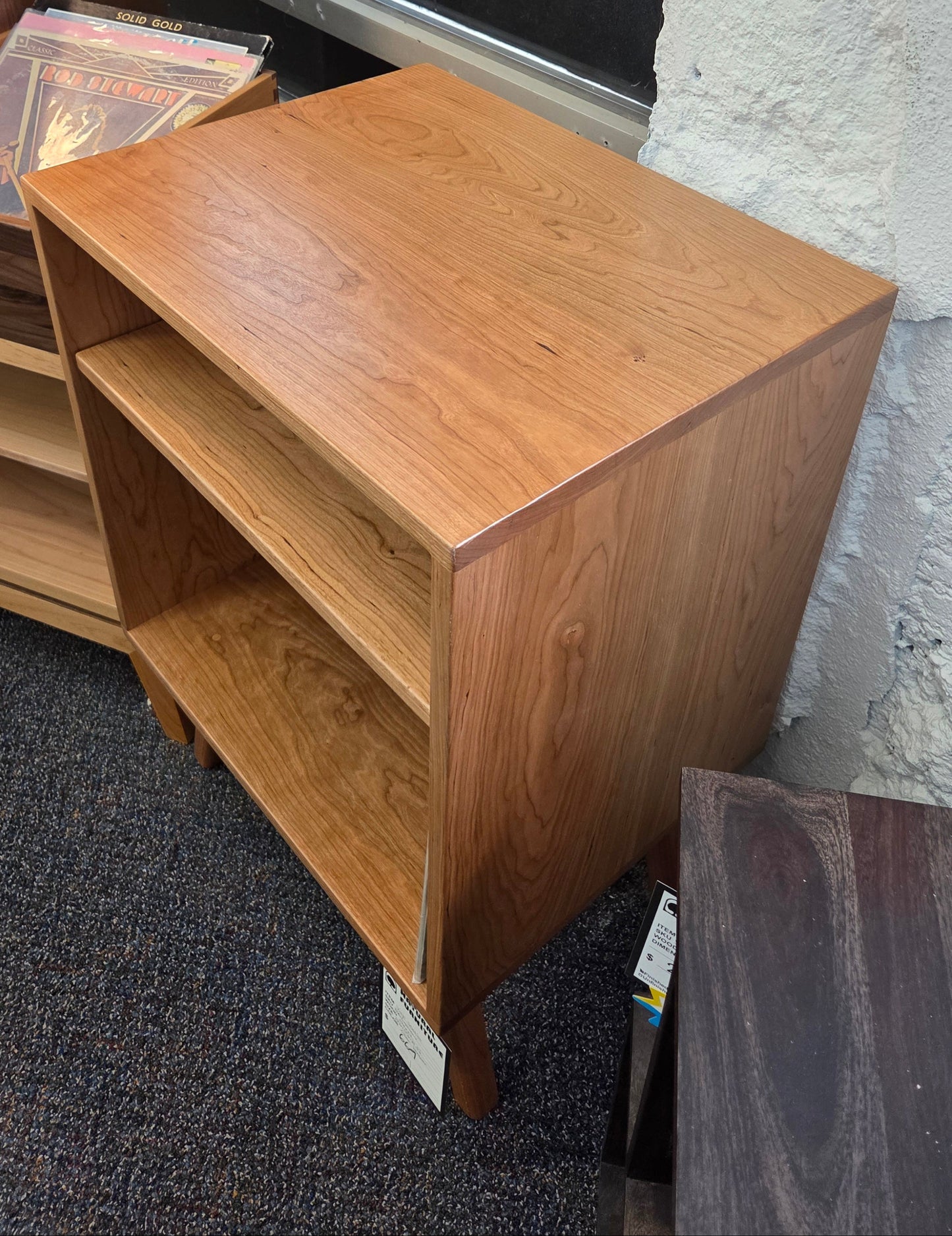 Cherry Vinyl Station
