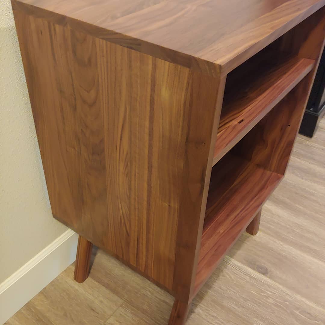 Walnut Vinyl Station