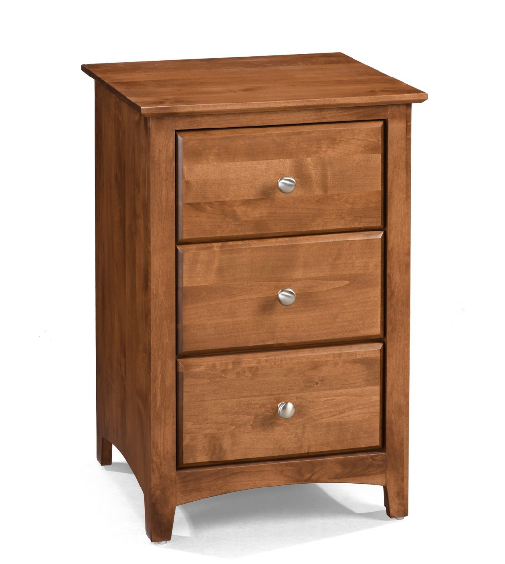 Shaker 3 Drawer Nightstand